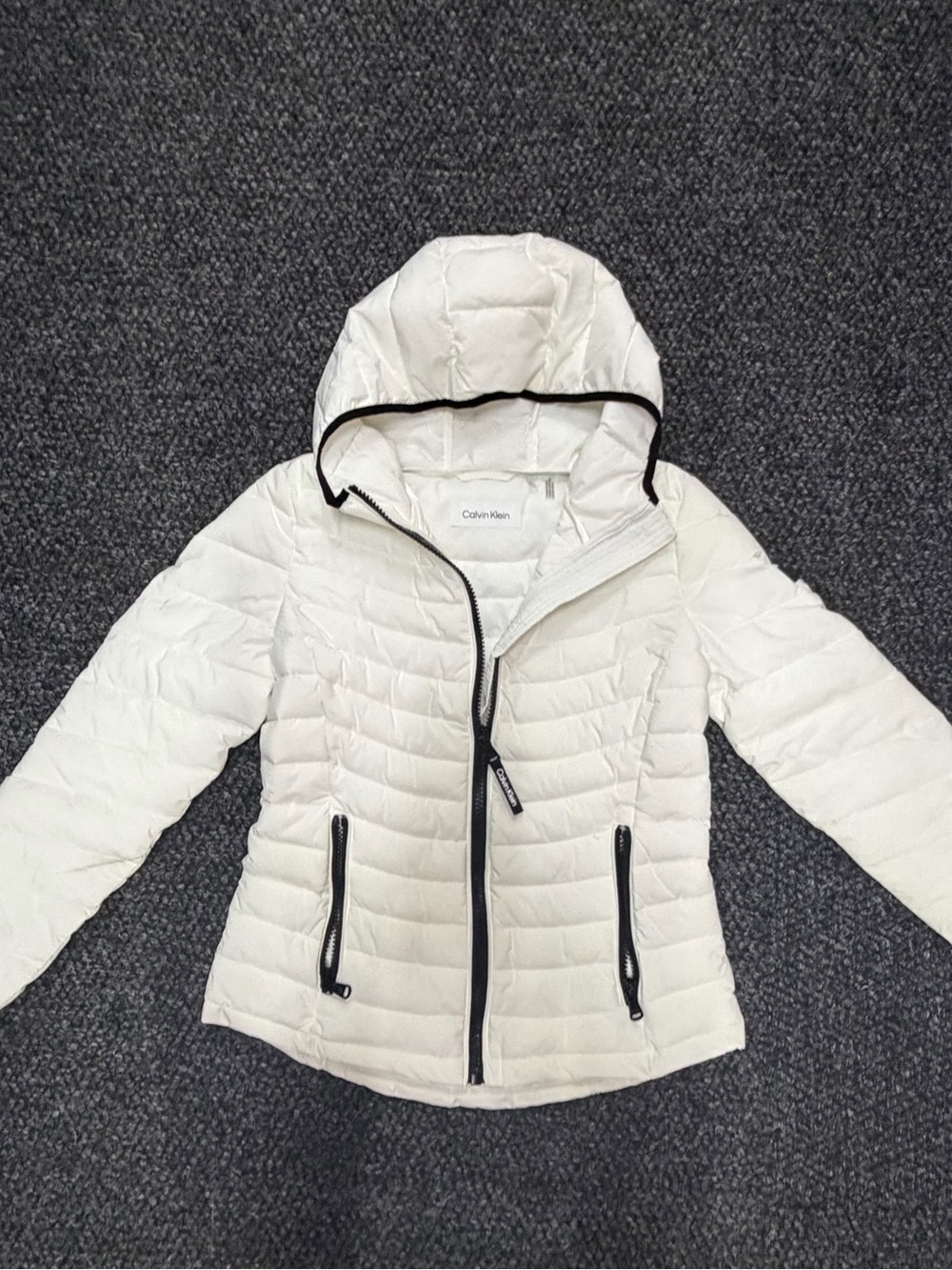 Calvin Klein White Puffer Jacket with Hood - Size Medium